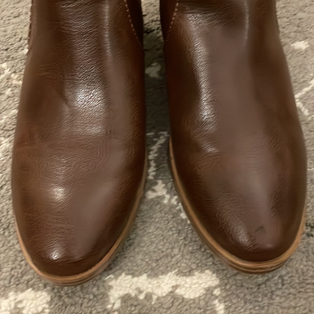 Baretraps Medley Brown comfy ankle booties - Picture 8 of 13